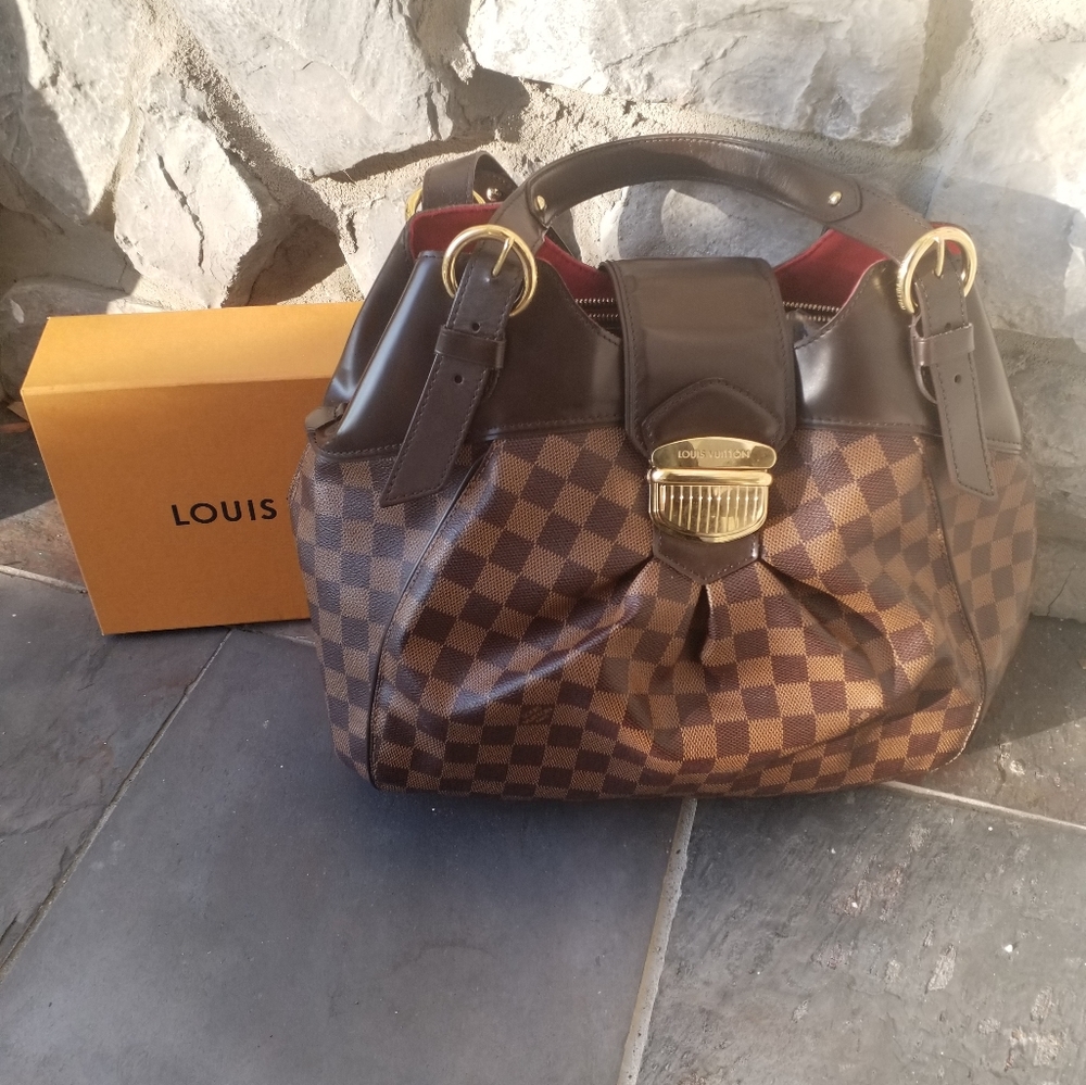 Gorgeous Louis Vuitton Sistina